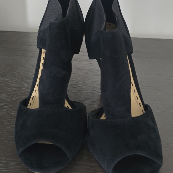 Coach Black Suede Heels - Picture 4 of 12